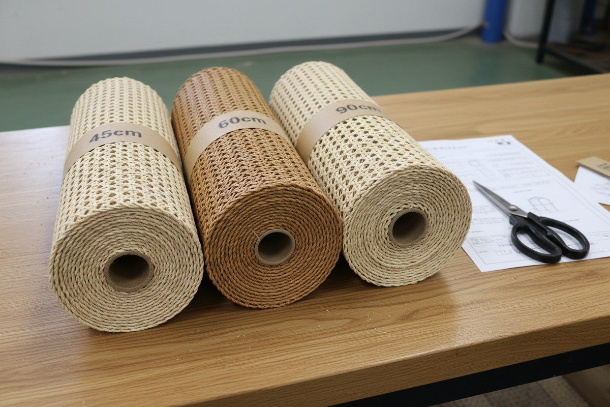 Common Rattan Webbing Widths Common standard widths for bulk rattan cane webbing rolls in various sizes (ID#2)