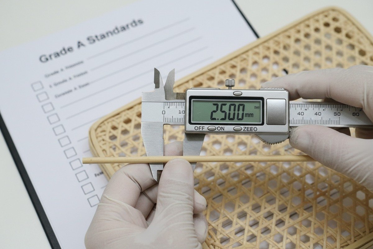 Defining Rattan Quality Standards Specifying Grade A rattan quality standards and sizing requirements for factory production (ID#2)