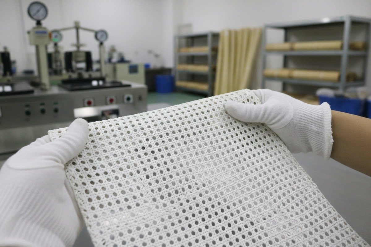 Rattan Strength and Bleaching Impact of the bleaching process on the strength and durability of rattan cane webbing (ID#3)