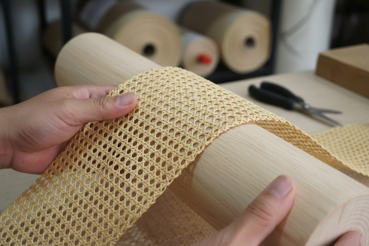 Hochwertiges Rattan-Rohrgeflecht der Güteklasse A mit gleichmäßigen Strängen und glatten polierten Oberflächen (ID#2)