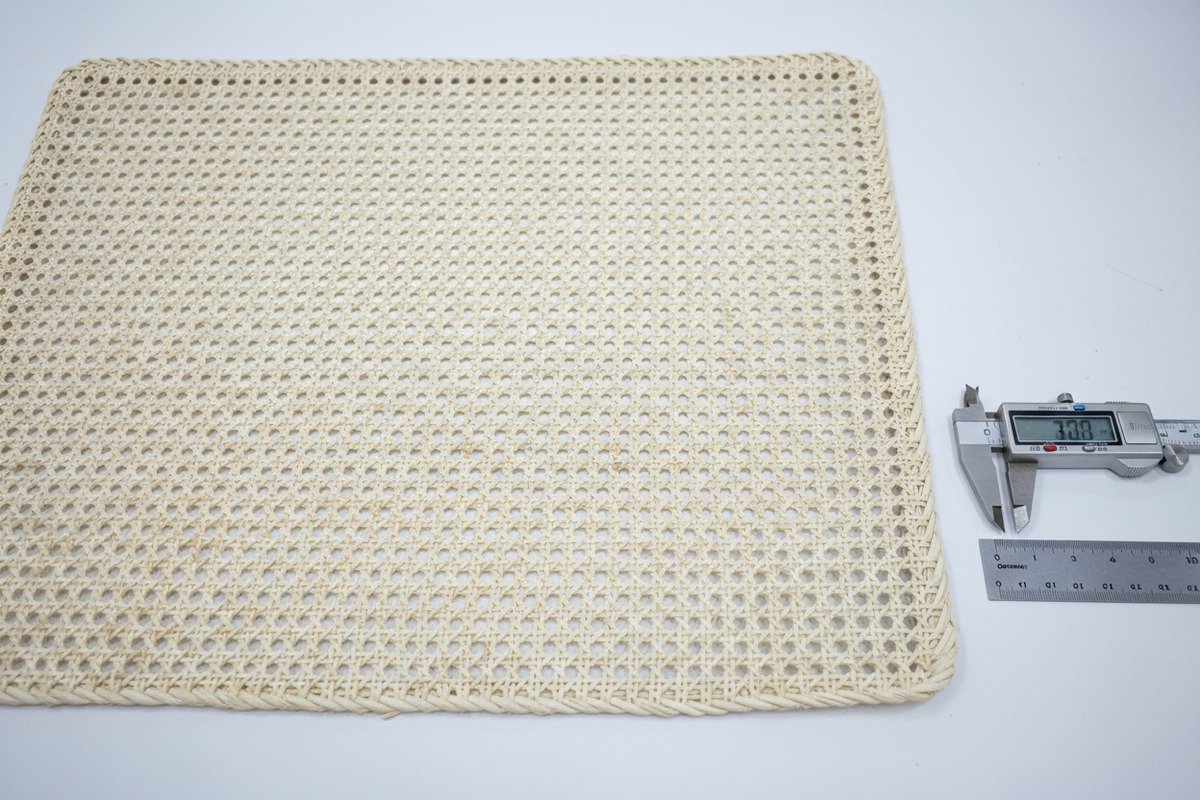 Malla de ratán de alta calidad Grado A con hebras uniformes para la integridad estructural de la partición (ID#2)