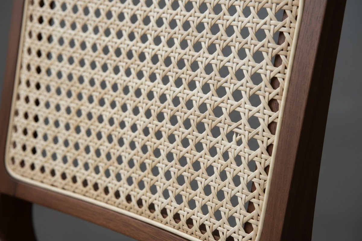 Durable high-grade rattan webbing extending product lifespan and supporting long-term sustainability goals (ID#5)