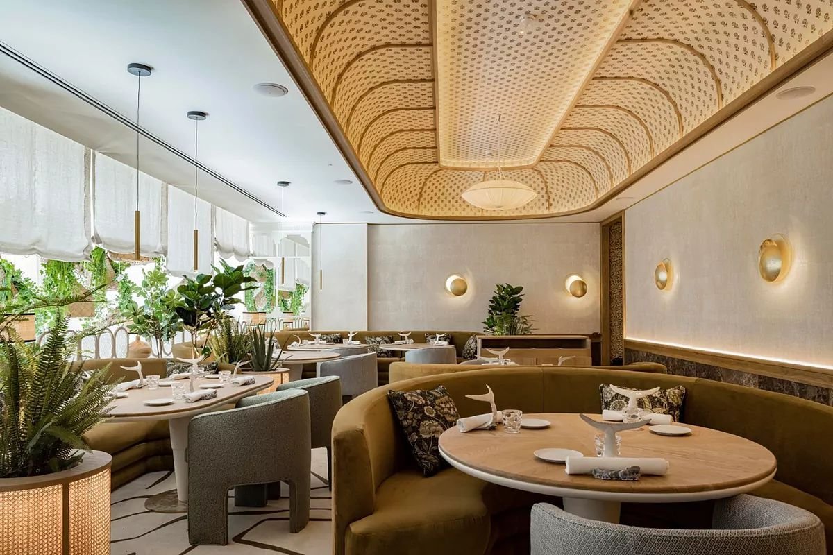 Suitable for hotels, restaurants and resorts where natural materials create comfortable and elegant environments.