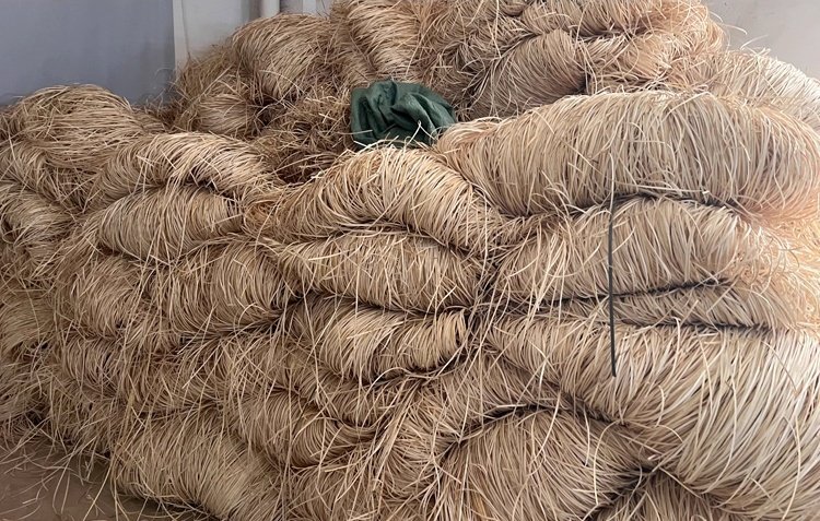 Shaved natural rattan peel for furniture binding 3